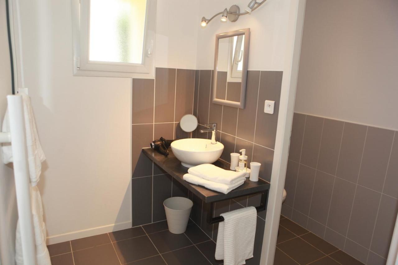 Saint-Seurin-de-Cadourne Chambres D'Hotes La Fontaine! מראה חיצוני תמונה
